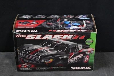 TRAXXAS  Slash 1/16-Scale4WD Short Course Truck 421 - Image 1 of 4