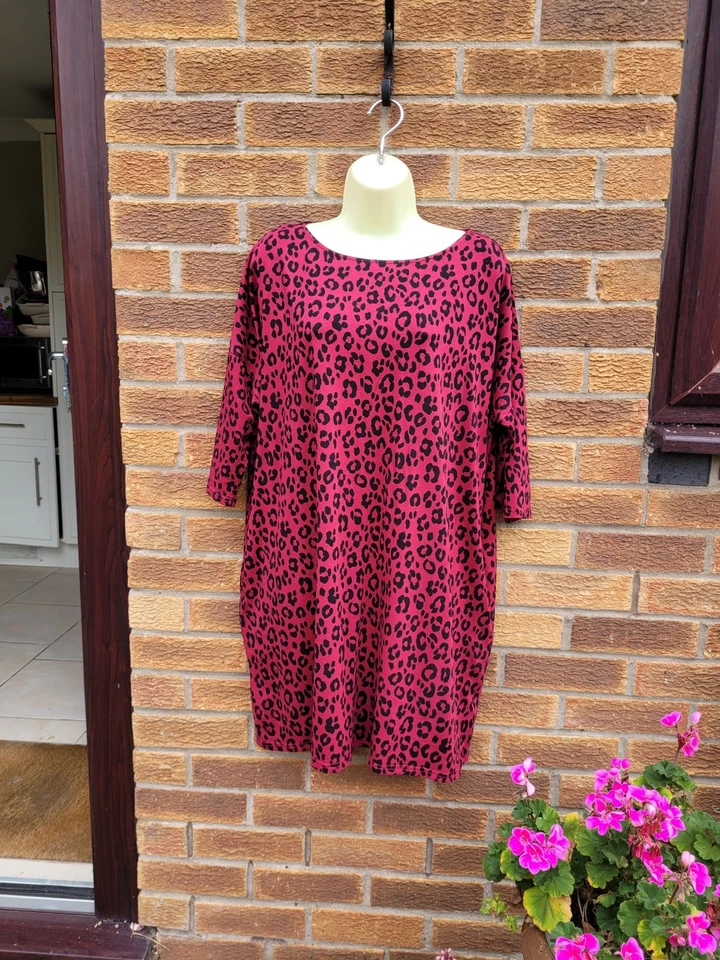 (M) HUSH Oversized Jersey DRESS. Dark Pink with Black Leopard Print. 3/4 Sleeve - Image 1 of 4