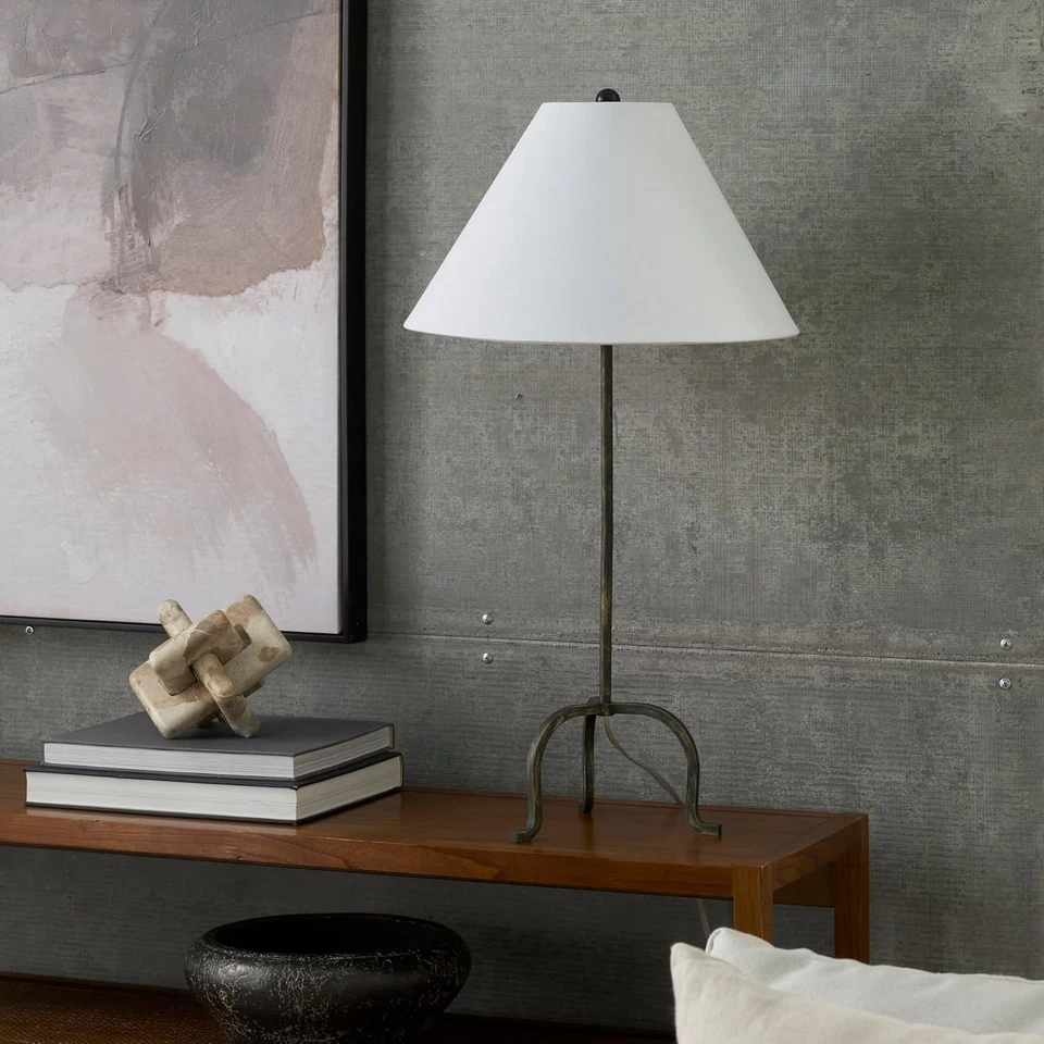 Lámpara de mesa trípode delgada de metal Heritage de hierro forjado negro de 28" para sala de estar, Be Foto 1 de 4