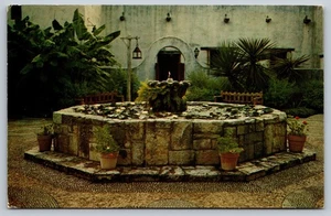 Vintage Postcard Beautiful Garden Spanish Governor's Palace San Antonio - Picture 1 of 2