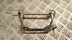 HONDA CBR900RR 1998 1999 98 99 SUPPORTO SUPPORTO SELLA SEDILE PASSEGGERO POSTERIORE - Foto 1 di 3