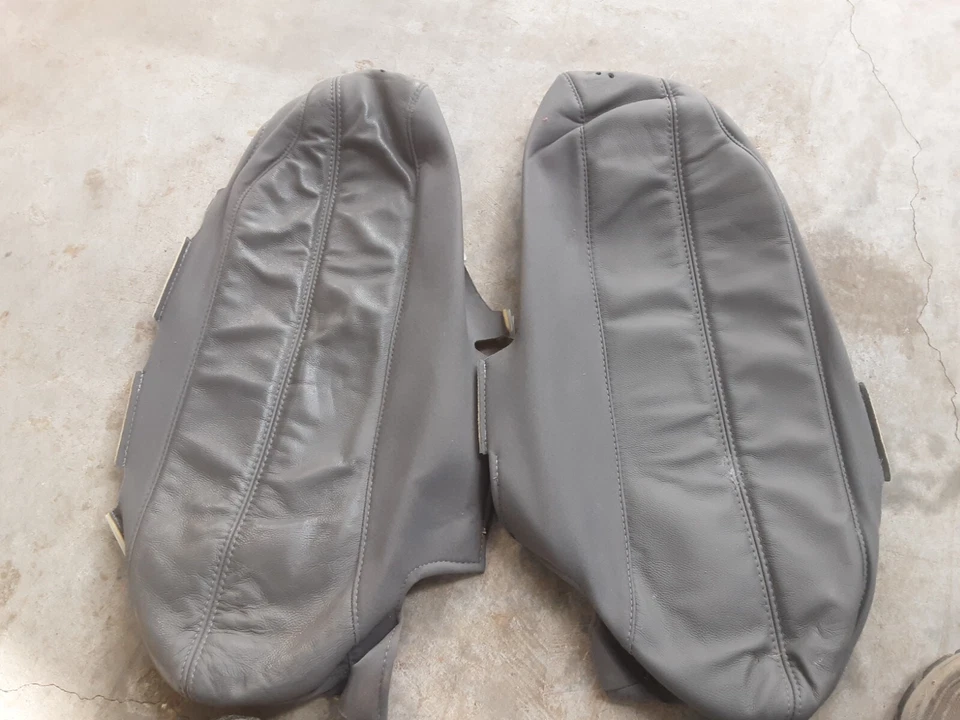 2011 hyundai sonata rear seat side covers(gray) factory  covers  - Image 1 of 1