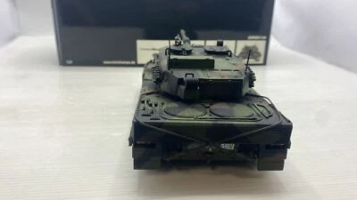 MIN350011001 Minichamps Carro armato Leopard 2 A4 4./PZBTL 24 1/35 scatola - Immagine 1 di 4