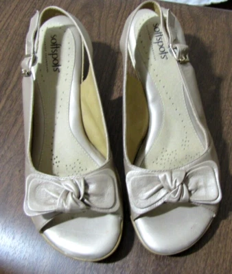 Soft Spots Beige leather Peep Tow Sling Back Sandal Wedge Heel Shoe Women's 8.5M - Image 1 of 4