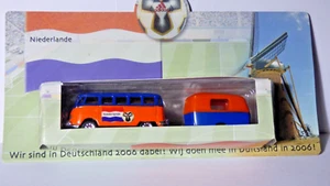 Rarität,1:87, VW Bully mit Wohnwagen, Fußball-WM 2006, Niederlande, Nr.001 ,OVP - Bild 1 von 3