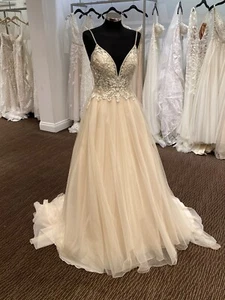 David’s Bridal Unworn Blush Pink Tulle Beaded Wedding Dress Size 14 - Picture 1 of 7