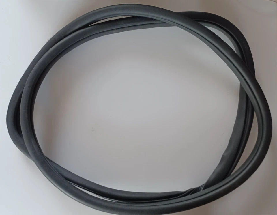 2000-08 Jaguar S-Type Rear Left or Right Door On-Body Inner Weatherstrip Seal - Изображение 1 из 1