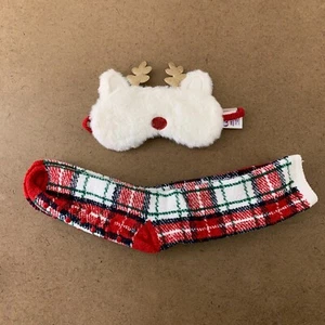 Sugar & Jade Girls One Size Red Plaid Bunny's Tail Mask And Cozy Socks Set NWT - Picture 1 of 7