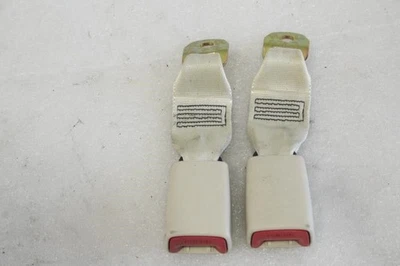 2002 2003 2004 2005 2006 2007 2008 LEXUS SC430 REAR SEAT BELT BUCKLES LA00 ECRU - Image 1 of 4