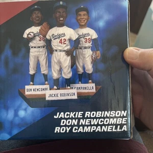 2013 Los Angeles Dodgers Jackie Robinson, Newcombe, Campanella Bobblehead SGA - Imagen 1 de 7