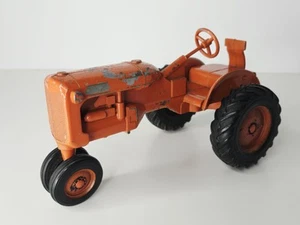 American Precision Products - Allis Chalmers Orange Tractor - 1:12 Diecast - Picture 1 of 14