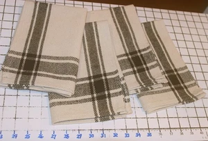 Juego de 4 manteles individuales naturales con acento negro a rayas algodón 19" x 12,5" usados en excelente estado - Imagen 1 de 5