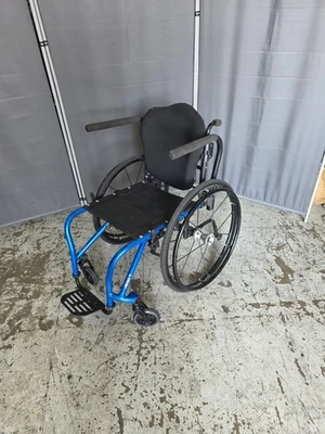 Tilite Aero T rigid wheelchair 16" x 16" Blue With JAY BACKREST, SPINERGY SPOX  - Image 1 of 4