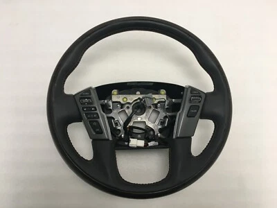 Volante Nissan Titan cuero madera 2016-2017-2018   Foto 1 de 4