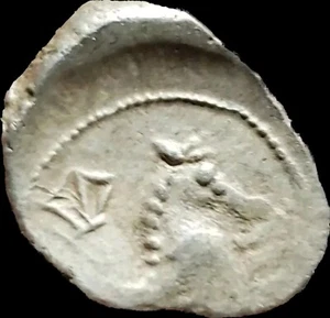 RHONE VALLEY: Allobroges. c100 BC. AR Quinarius. Celtic Gaul.  Very rare  - Picture 1 of 2