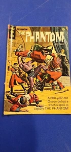 GOLD KEY COMICS THE PHANTOM 17 - Picture 1 of 2