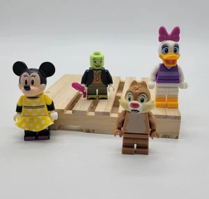 LEGO Disney Minifigures Minnie Mouse Daisy Duck Chipmunk Jiminy Cricket - Picture 1 of 5