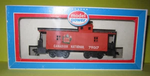 Model Power HO Scale Wood Caboose 9148 CAN NAT - Picture 1 of 15