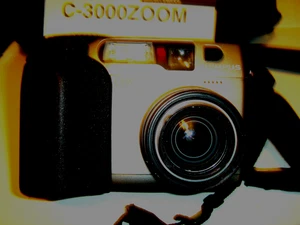 Olympus CAMEDIA C-3000 Zoom 3.3MP Digital Camera, - Picture 1 of 4