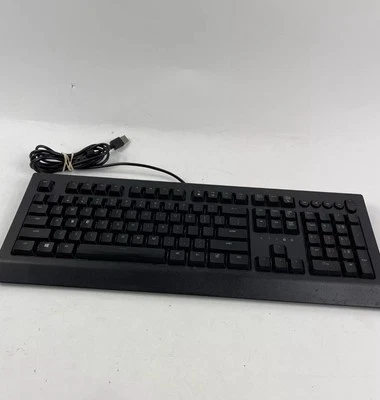 ✅Razer Cynosa V2 Full Sized Wired Gaming Membrane Keyboard RGB Black NO BOX - Image 1 of 4