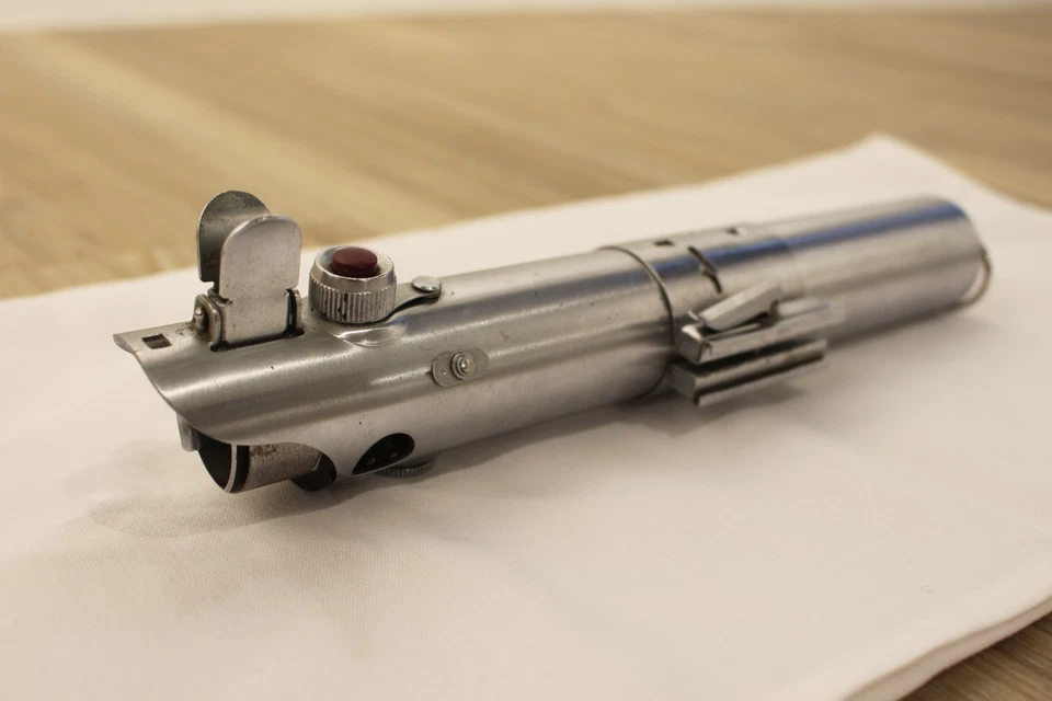 Original Graflex 3-Cell Flash Vintage - Luke Skywalker Lightsaber - Image 1 of 4