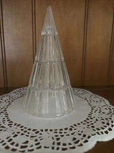 Vintage Weihnachten Glas Baum geätzt 7" hoch gerippt klar. Offener Boden. - Bild 1 von 5