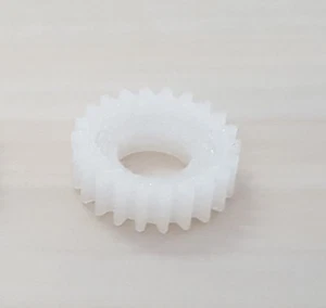 INGRANAGGIO RINFORZATO NYLON MOTORIDUTTORE STUFA PELLET KENTA K9117169/R-1 5 RPM - Foto 1 di 4