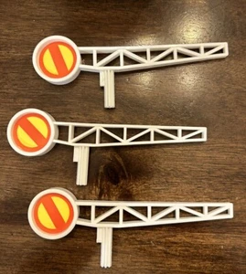 Brazos de señal de repuesto de ferrocarril Disneyland 1986 vintage 3 piezas - Imagen 1 de 3