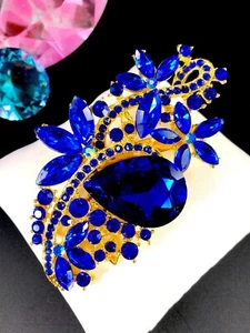 LUSH GOLD-TONE FINISH SAPPHIRE BLUE RHINESTONE STATEMENT FLORAL FASHION BROOCH - Picture 1 of 4