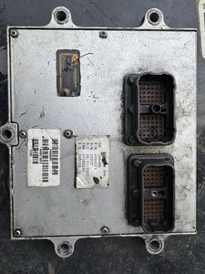 04 Dodge ECU - Picture 1 of 2
