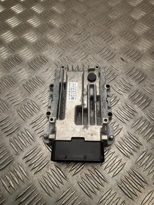 Centralina Mercedes Classe E Modello T 2014 A6429006501 - Immagine 1 di 3
