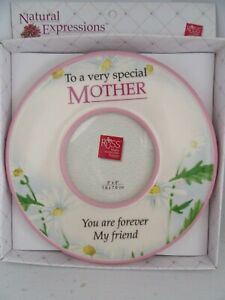 Mothers Day Oval Picture Frame  3” x 3” Picture Slot Natural Expressions Russ