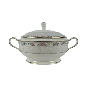 Mikasa Floral Lace Round Covered Casserole, 2.5-Quart - Picture 1 of 5