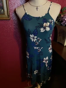 Bixby Nomad Girl's Beautiful Green Floral Strap Dress Sz L (12-14) Roxy Rose - Picture 1 of 3