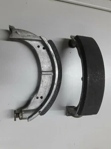 Bremsbeläge Aufarbeitung Ihrer Bremsbacken, von Bismarck Mopeds, DKW NSU Ural - Bild 1 von 2