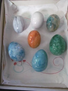 Lot Of 7 Multicolor VINTAGE Alabaster Eggs - 4-2.5x2 3-3x2❤️ - Bild 1 von 4