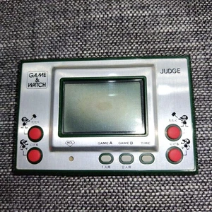 Game Watch Judge - Picture 1 of 6