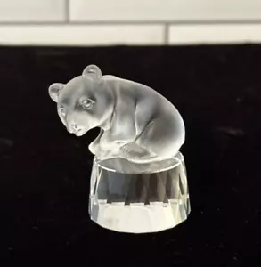 Swarovski Crystal Ebeling & Reuss Bear Cub Frosted Laying On Tree Stump Clear - Picture 1 of 10