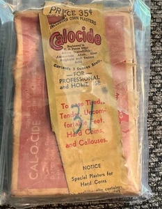 VTG CALOCIDE NOS FOOT POWDER FOR TIRED FEET, HARD CORNS, CALLOUSES 35 Cents - Picture 1 of 4