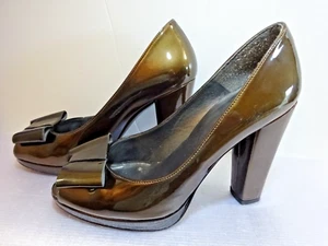 STUART WEITZMAN DESIGNER Size 40. Au 9 Bronze Patent Leather Platform High Heels - Picture 1 of 17