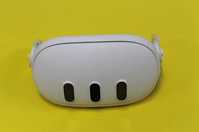 ~READ** Meta Quest 3 128GB VR Headset Only (No Controllers) - Image 1 of 4