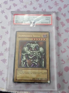 Yu-Gi-Oh! 2002 Summoned Skull MRD-003 Ultra Rare PSA 9 - Bild 1 von 2