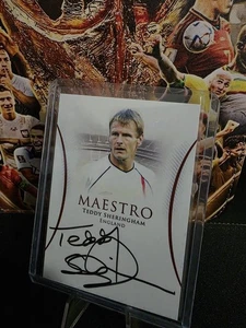 TEDDY SHERINGHAM AUTOGRAFO SU CARTONCINO 03/06 FUTERA UNICO MAESTRO INGLAND MTA03 - Foto 1 di 2