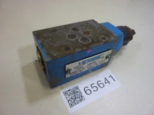 VICKERS Relief Valve CVGC 3 W 125 10 Used #65641 - Picture 1 of 3