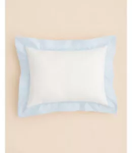 Hudson Park Piqué Boudoir Kissen, 12 x 16, blau - Bild 1 von 1