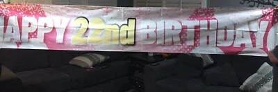 FELIZ 22 CUMPLEAÑOS BANNER NUEVO TALLA MÁS GRANDE ROSA Y BLANCO APROX. 18" X 120" Foto 1 de 4