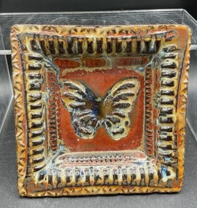 DE COLECCIÓN AWA ESTUDIO ARTE CERÁMICA MARIPOSA BARATIJA PLATO FIRMADO POR ARTISTA - Imagen 1 de 4