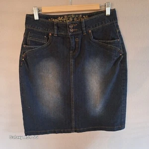 Womens Straight Dark Blue Denim Skirt Size 10 Fast Dispatch Free Postage! - Picture 1 of 7
