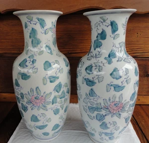Pair Chinese Export Porcelain Vases 12" Hand Painted Floral Vintage Mid Century - Picture 1 of 19