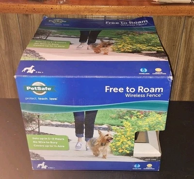 PetSafe 1/2 Acre Free to Roam Wireless Dog Fence System w 1 Collar and 25 Flags - Image 1 of 4